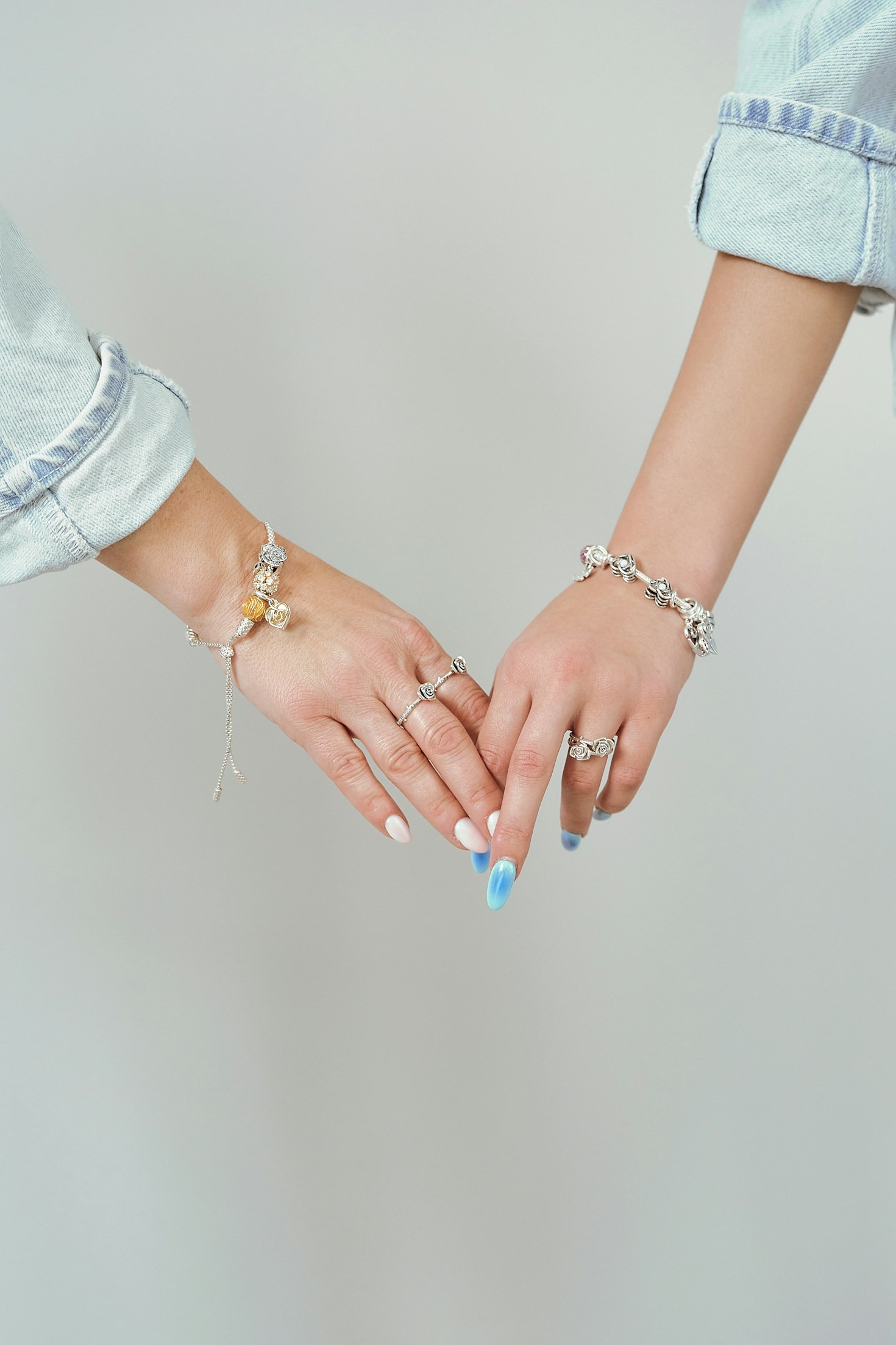 10 Ways to Empower Yourself Through Community